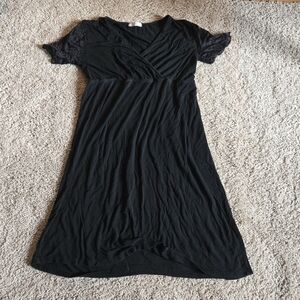 Black Lace Sleeve Dress Nursing Gown